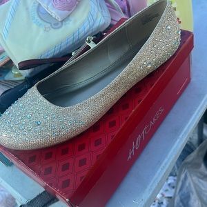 Bought for baby shower wore once won’t wear them again